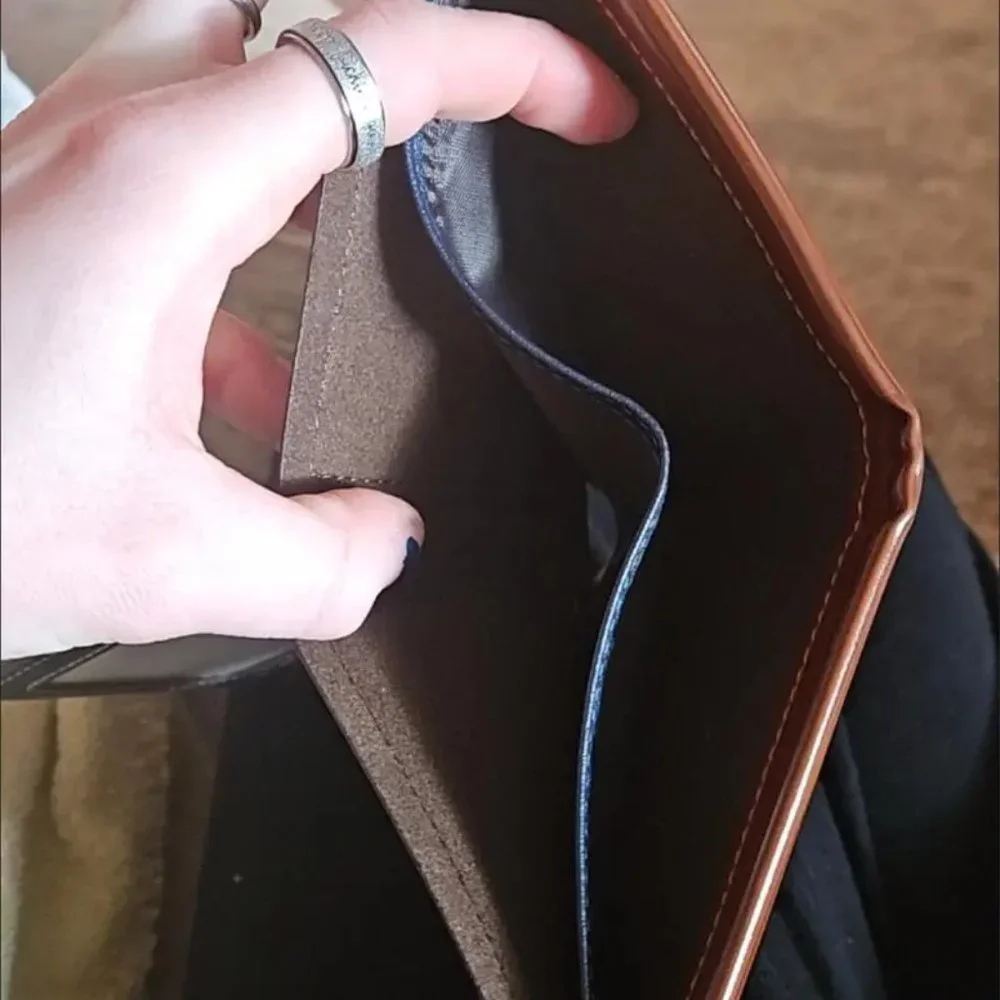 Retro Men's PU Leather Wallet - Perfect for Money and Credit Cards - Coffee